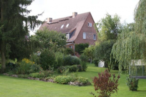 Отель Ferienwohnung in Lübstorf am Schweriner See  Любсторф